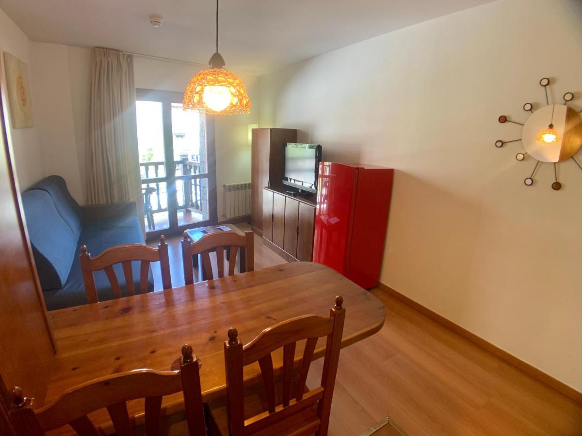 Apartamentos Los Lagos Benasque Εξωτερικό φωτογραφία