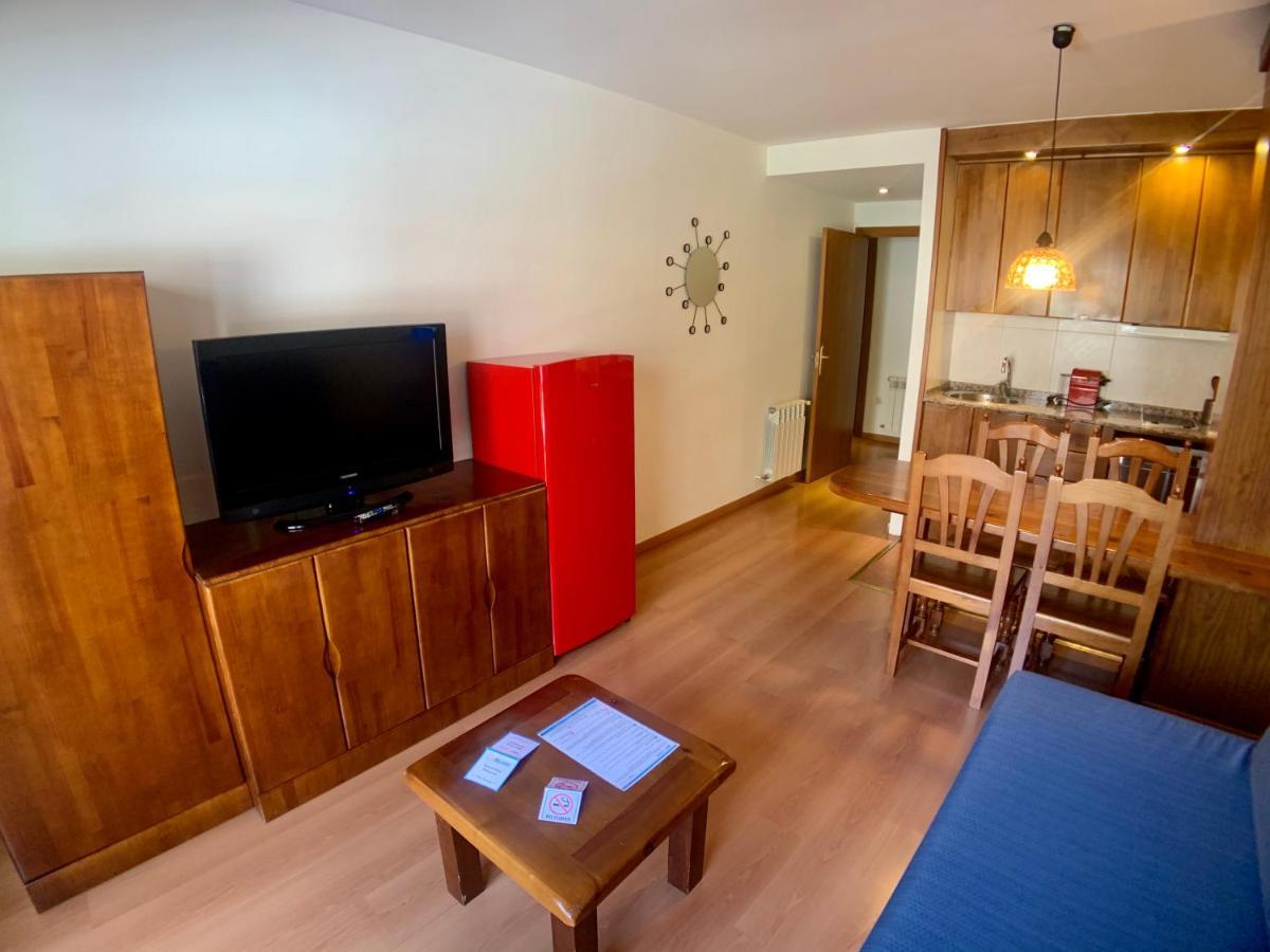 Apartamentos Los Lagos Benasque Εξωτερικό φωτογραφία