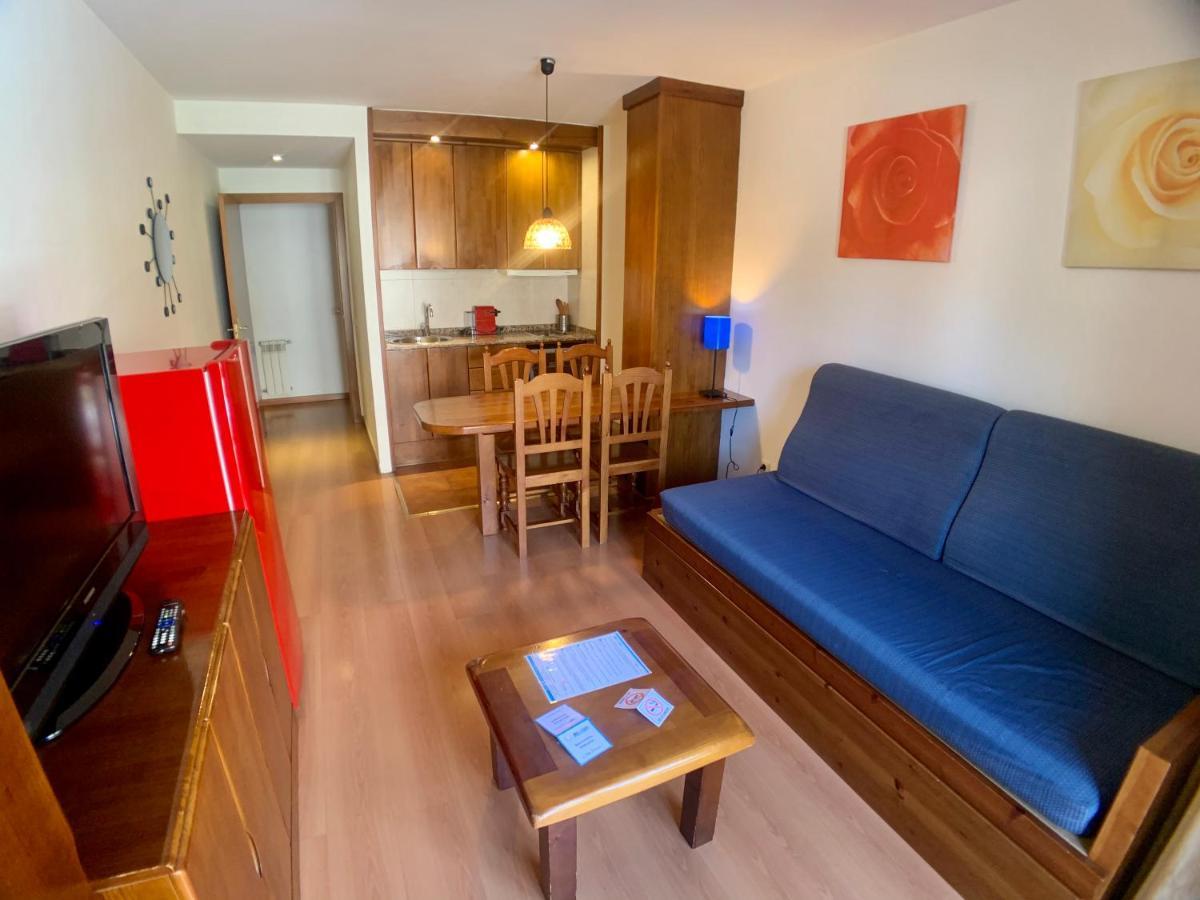 Apartamentos Los Lagos Benasque Εξωτερικό φωτογραφία