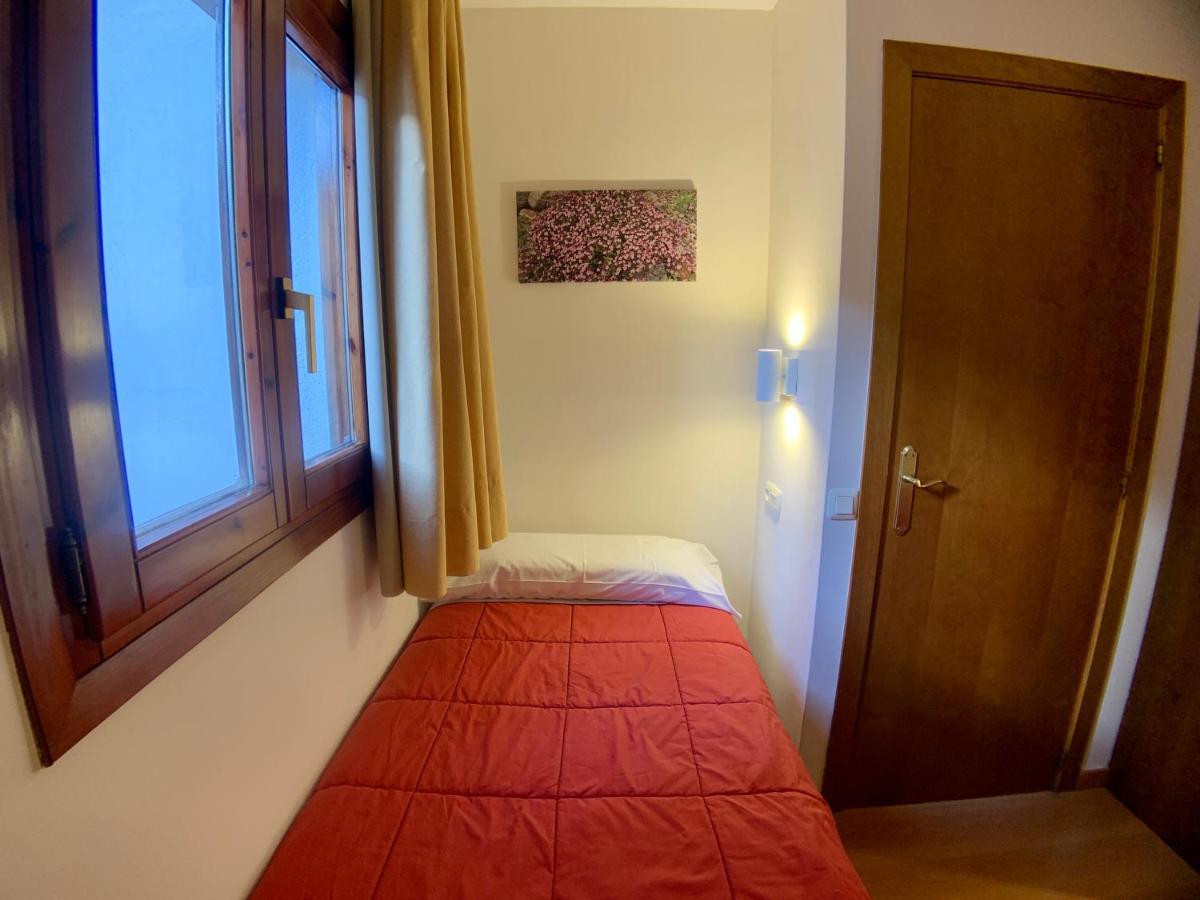 Apartamentos Los Lagos Benasque Εξωτερικό φωτογραφία