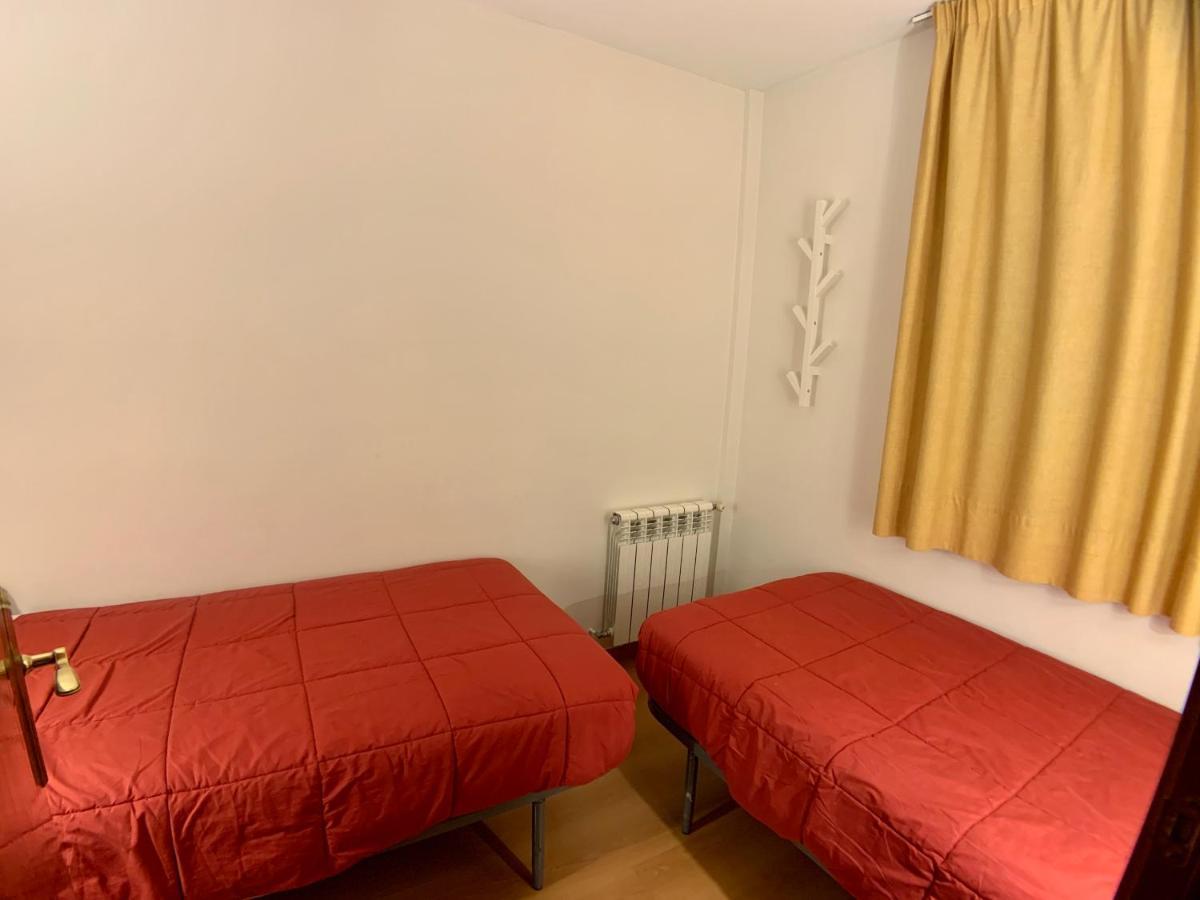 Apartamentos Los Lagos Benasque Εξωτερικό φωτογραφία