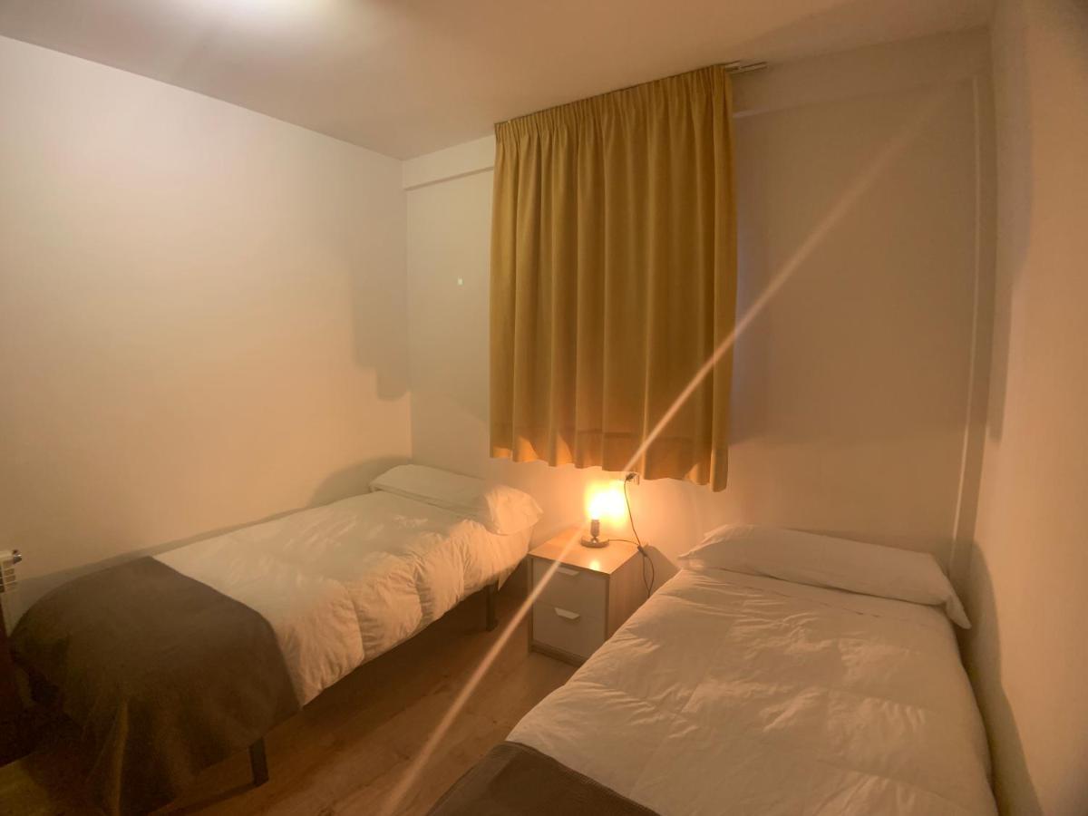 Apartamentos Los Lagos Benasque Εξωτερικό φωτογραφία