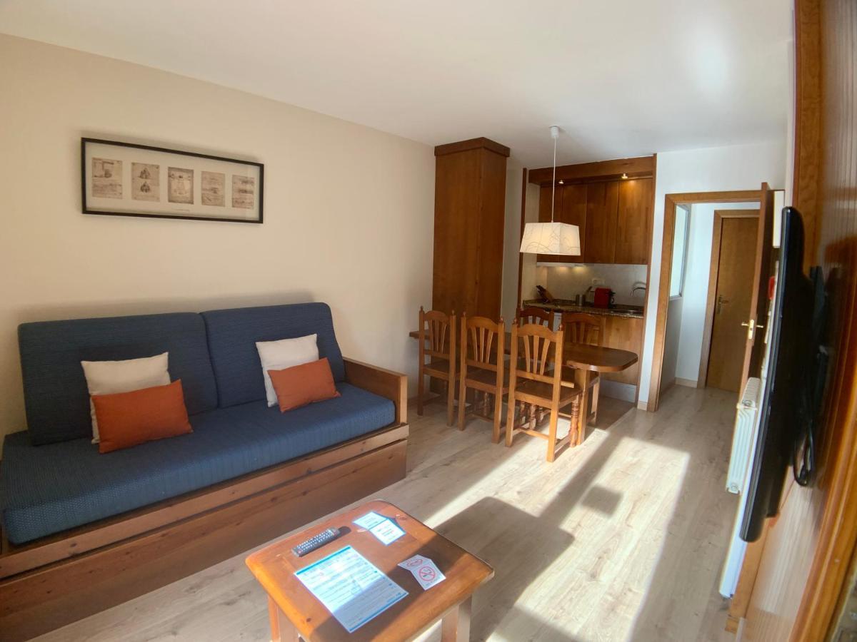 Apartamentos Los Lagos Benasque Εξωτερικό φωτογραφία