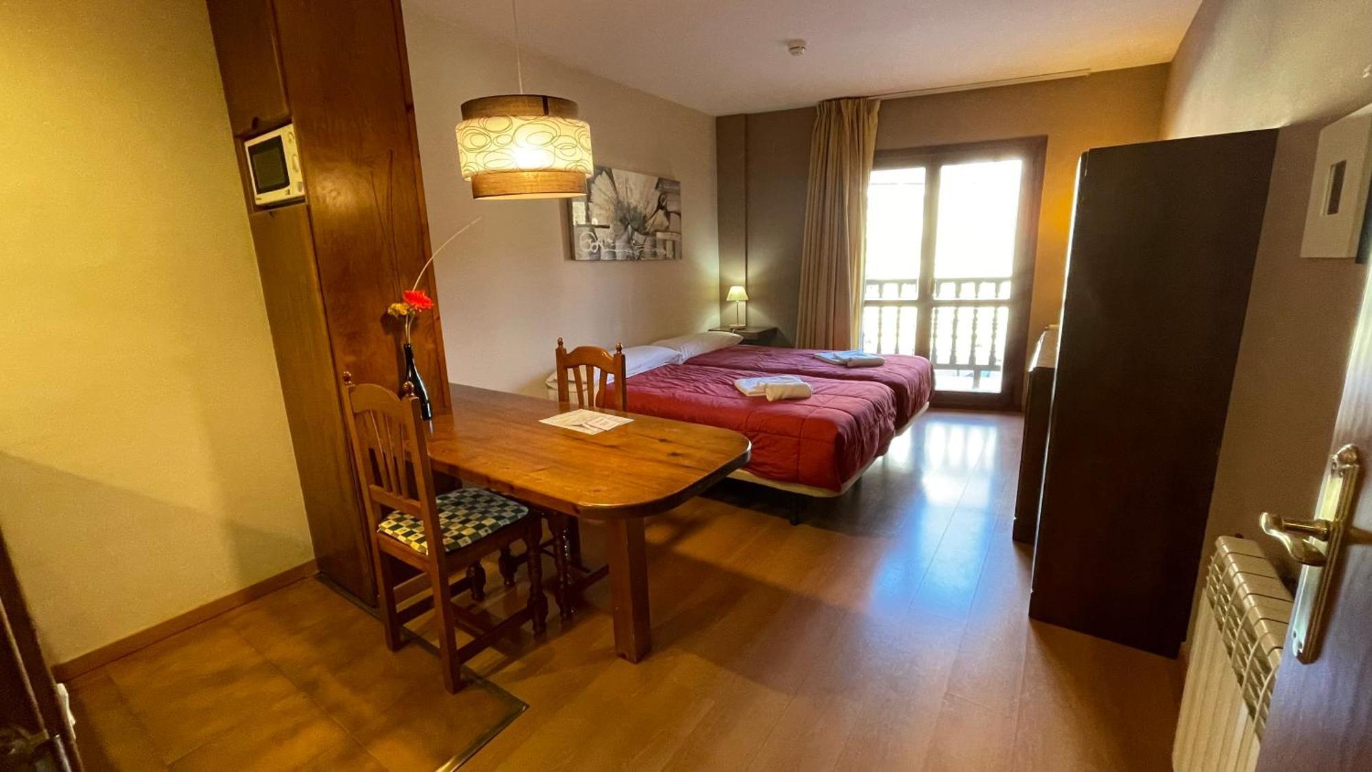 Apartamentos Los Lagos Benasque Εξωτερικό φωτογραφία