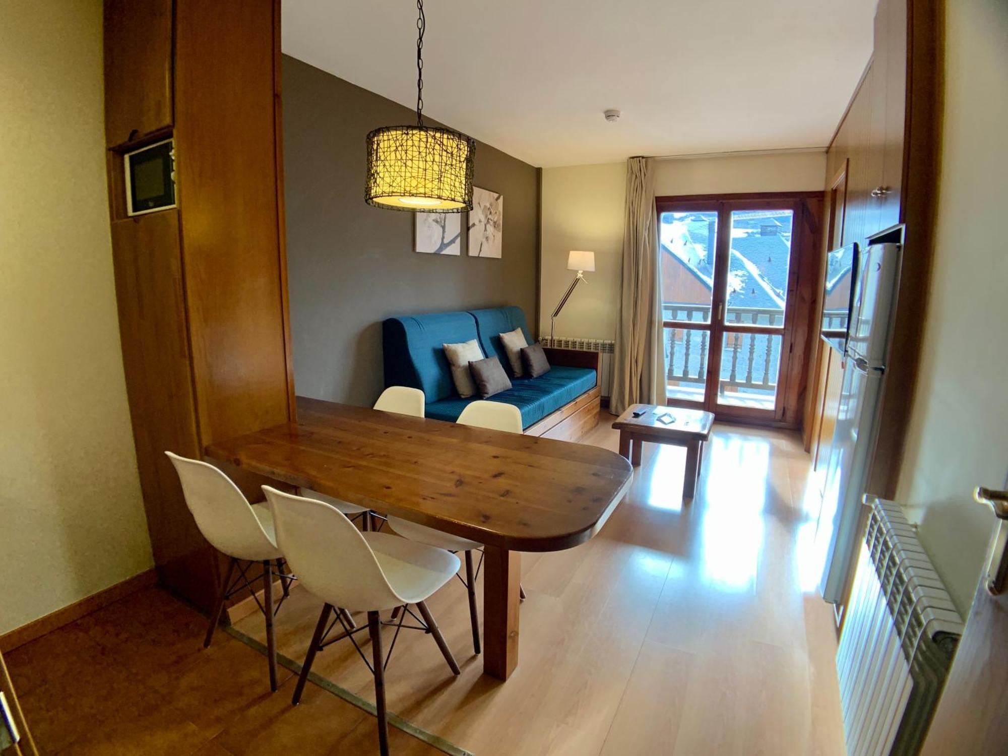 Apartamentos Los Lagos Benasque Εξωτερικό φωτογραφία